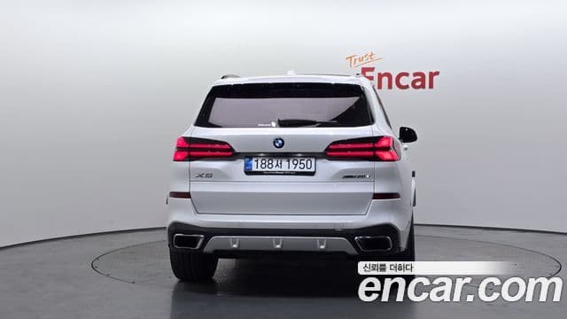 BMW X5 2025 — Photo 10/35