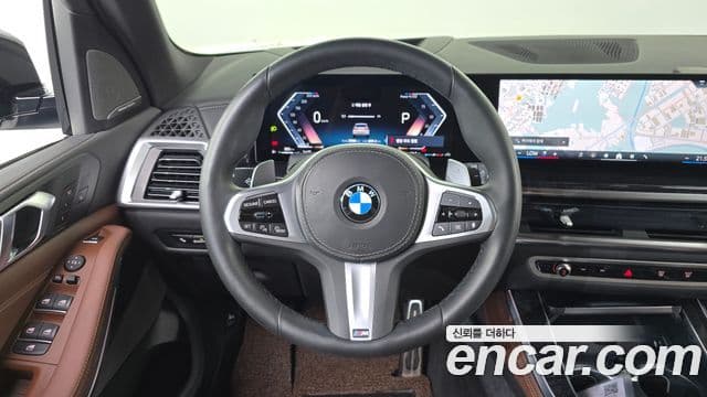 BMW X5 2025 — Photo 32/35