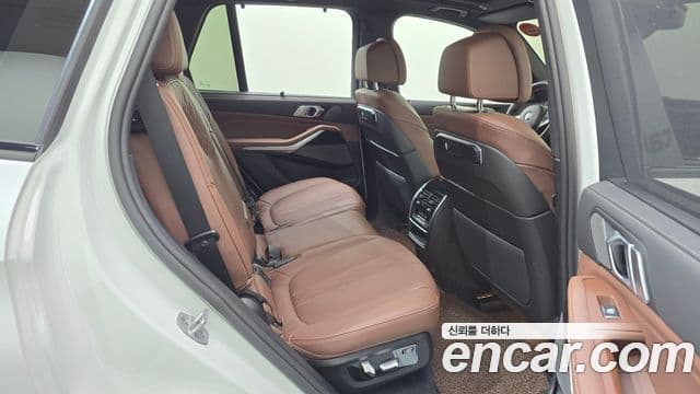 BMW X5 2025 — Photo 14/35
