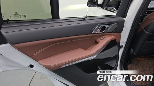 BMW X5 2025 — Photo 29/35