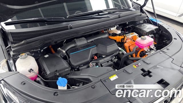 Kia Carnival 2024 — ფოტო 6/20