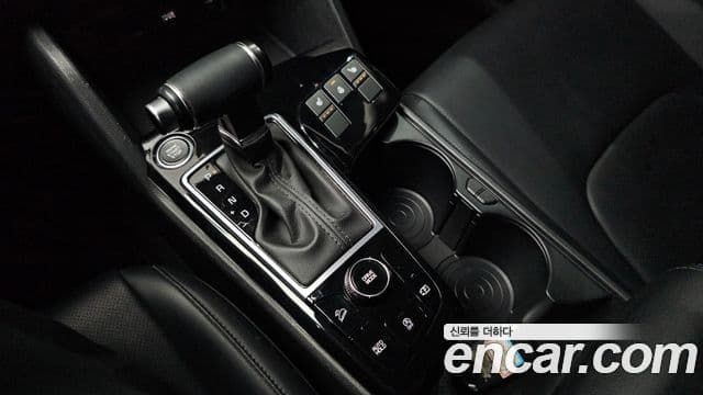 Kia Sportage 2023 — Şəkil 9/20
