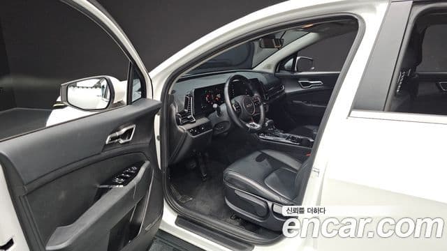 Kia Sportage 2023 — Şəkil 10/20