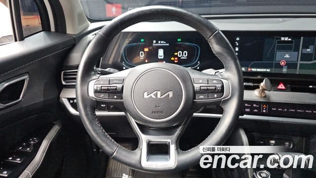 Kia Sportage 2023 — Şəkil 13/20