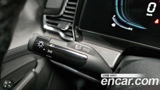 Kia Sportage 2023 — Photo 9/30