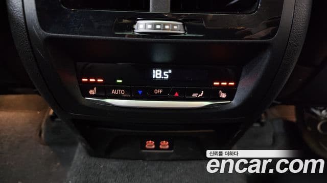 BMW X4 2025 — Photo 34/37