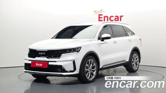 Kia Sorento 2022 — Фото 1/20