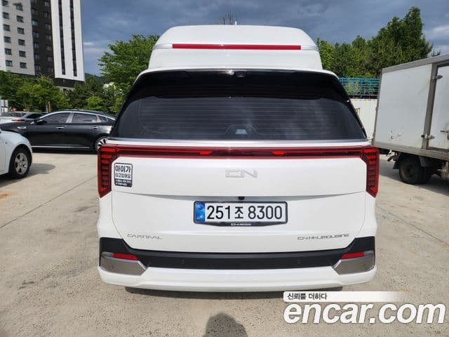Kia Carnival 2025 — Фото 3/16