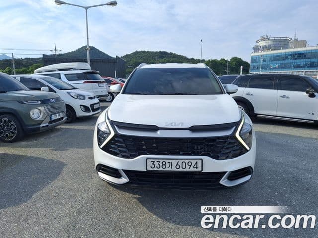 Kia Sportage 2022 — Şəkil 2/17