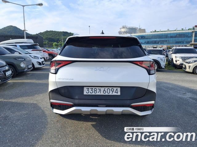 Kia Sportage 2022 — Şəkil 4/17