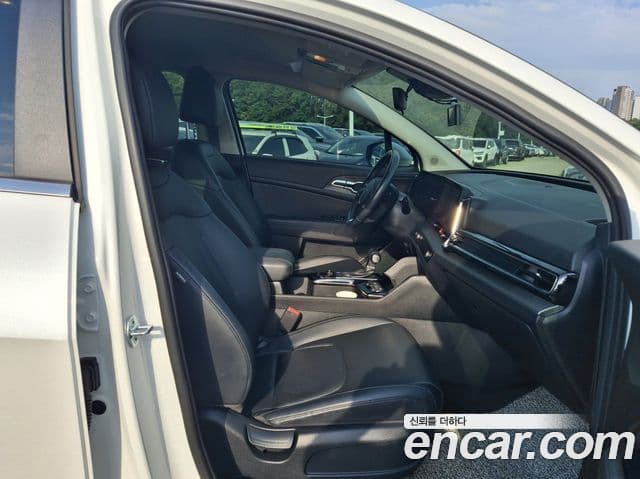 Kia Sportage 2022 — Şəkil 8/17