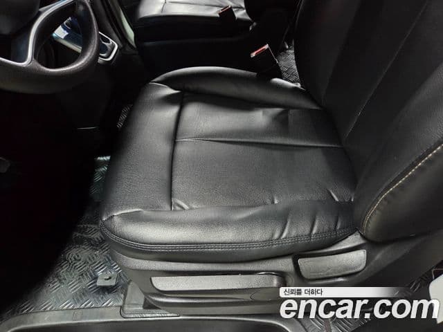Hyundai Staria 2023 — Şəkil 9/20