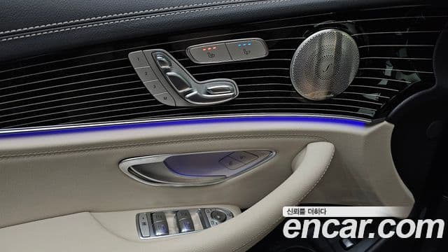 Mercedes-Benz E-Class 2022 — Фото 16/20