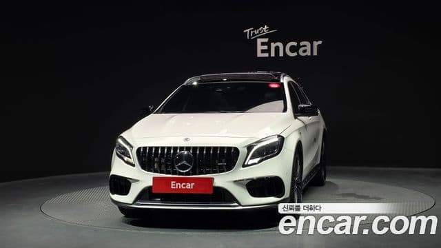 Mercedes-Benz GLA-Class 2018 — Şəkil 3/20