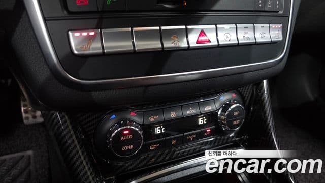 Mercedes-Benz GLA-Class 2018 — Şəkil 16/20