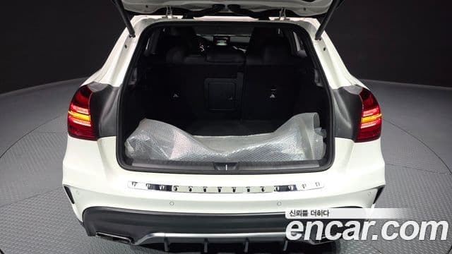Mercedes-Benz GLA-Class 2018 — Şəkil 20/20