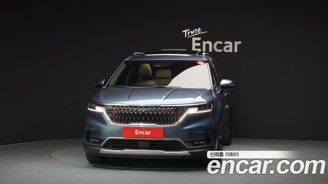 Kia Carnival 2022 — Фото 3/20