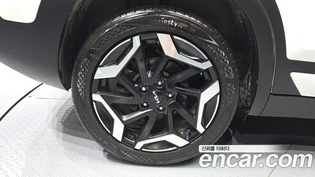 Kia Seltos 2024 — Şəkil 5/20