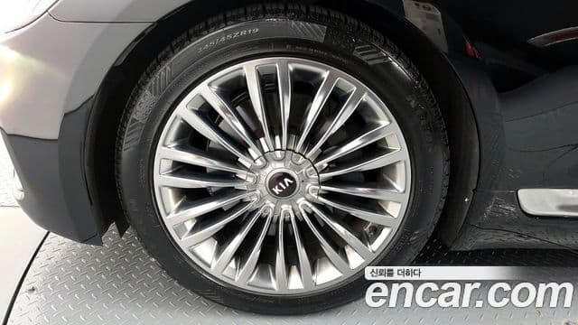 Kia The K9 2019 — ფოტო 5/20