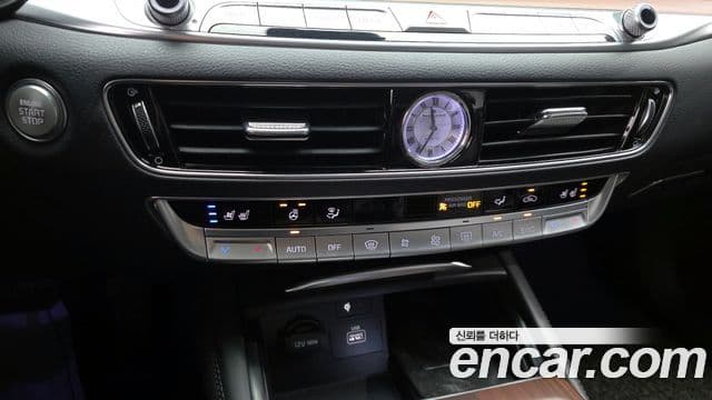 Kia The K9 2019 — ფოტო 17/20