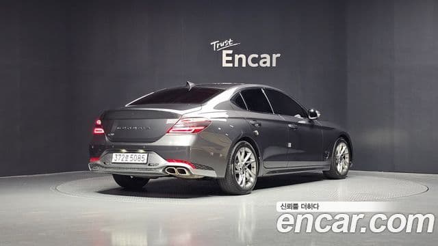 Genesis G70 2021 — Photo 2/20