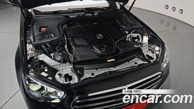 Mercedes-Benz E-Class 2023 — Şəkil 6/20