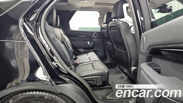 Land Rover Discovery 5 2020 — Şəkil 12/20