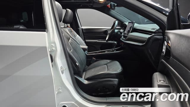 Jeep Compass 2022 — Photo 10/30