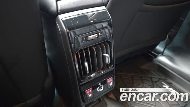 Jeep Compass 2022 — Photo 28/30