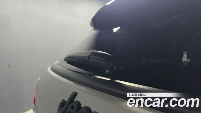 Jeep Compass 2022 — Photo 26/30