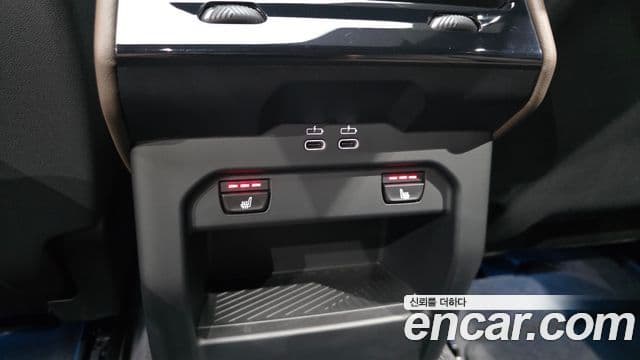 BMW 5 Series 2025 — Photo 15/20