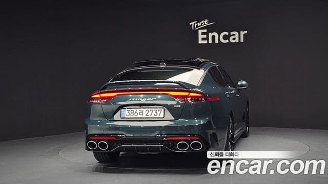 Kia Stinger Meister 2022 — Photo 14/20
