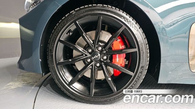 Kia Stinger Meister 2022 — Photo 18/20