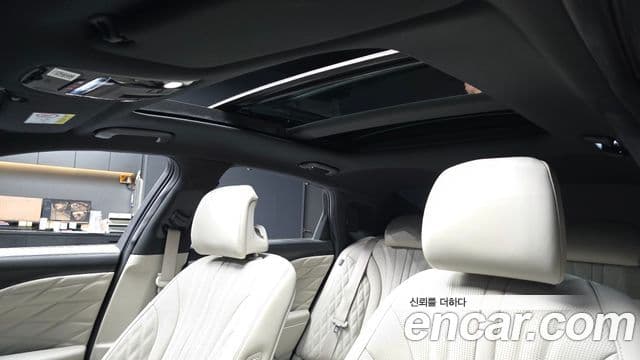 Kia K8 2021 — ფოტო 18/20