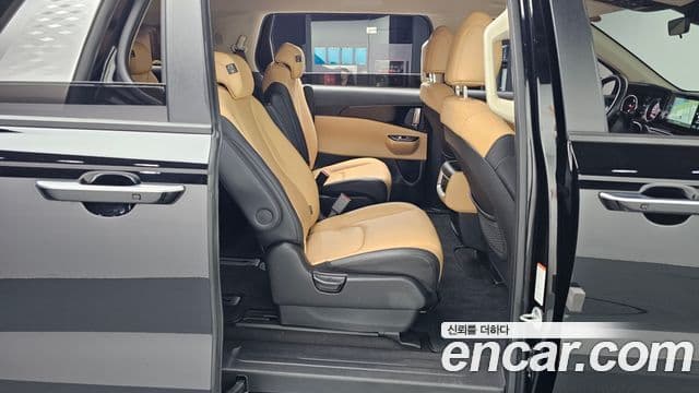 Kia Carnival 2022 — Şəkil 11/20