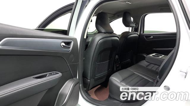 Renault Samsung XM3 2022 — ფოტო 11/20