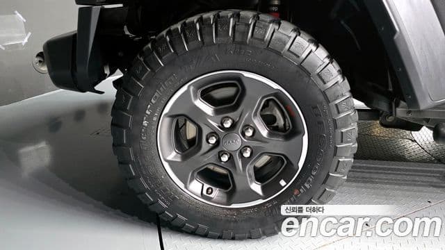 Jeep Gladiator 2020 — Şəkil 5/20
