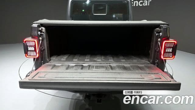 Jeep Gladiator 2020 — Şəkil 20/20