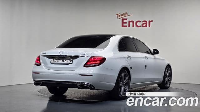 Mercedes-Benz E-Class 2018 — Şəkil 2/20