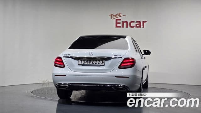 Mercedes-Benz E-Class 2018 — Şəkil 4/20