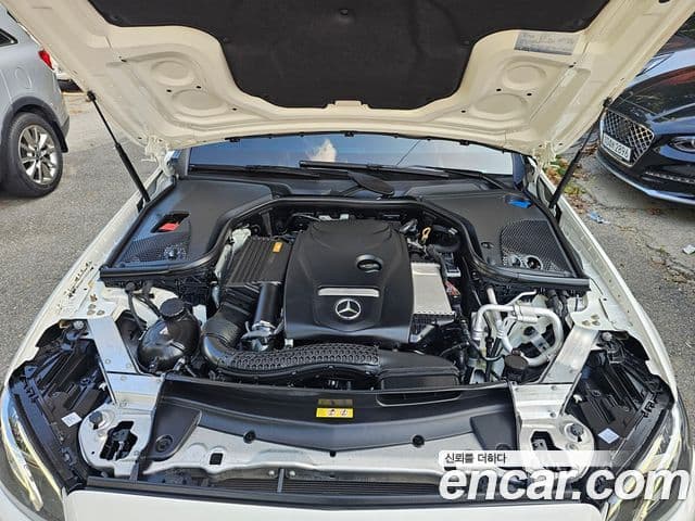 Mercedes-Benz E-Class 2019 — Şəkil 6/20