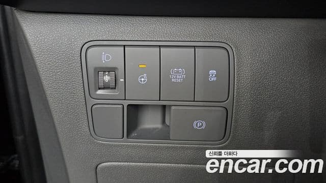 Hyundai Staria 2024 — Şəkil 19/20