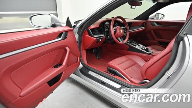 Porsche 911 2024 — Şəkil 10/20