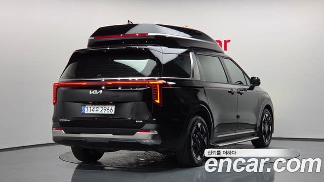 Kia Carnival 2024 — ფოტო 2/20