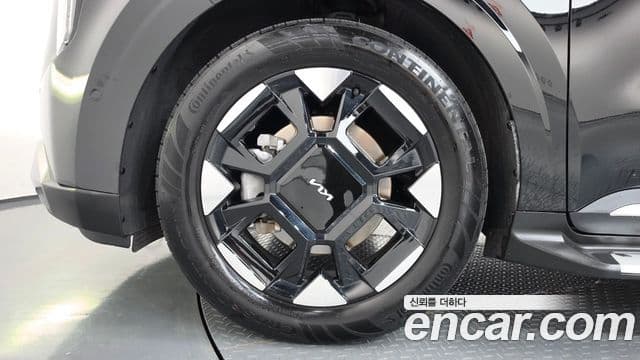 Kia Carnival 2024 — ფოტო 5/20