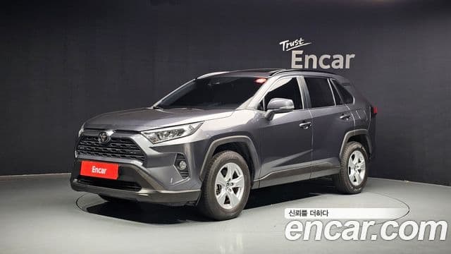 Toyota RAV4 2019 — Şəkil 20/20