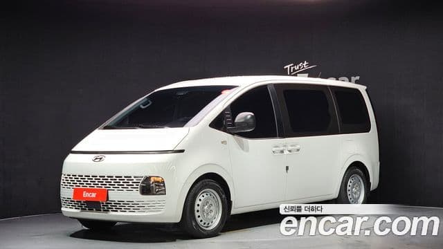 Hyundai Staria 2024 — ფოტო 1/20