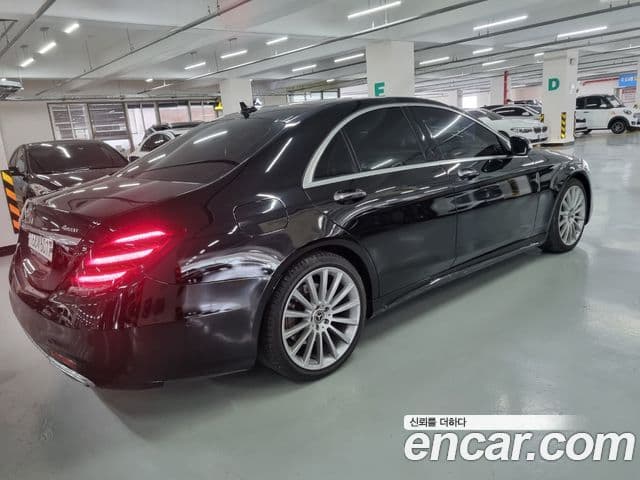 Mercedes-Benz S-Class 2018 — Photo 4/16