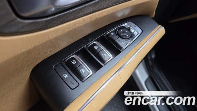 Kia Sorento 2022 — ფოტო 13/20