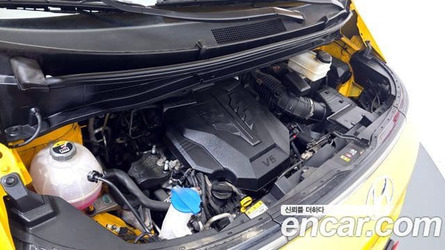 Hyundai Staria 2023 — Şəkil 26/31